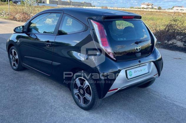 Toyota Aygo Aygo 1.0 VVT-i 69 CV 3 porte x-clusiv MMT - Foto 6
