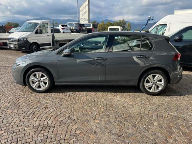 VOLKSWAGEN Golf 1.0 eTSI EVO DSG Life rif. 24185685 - Foto 3