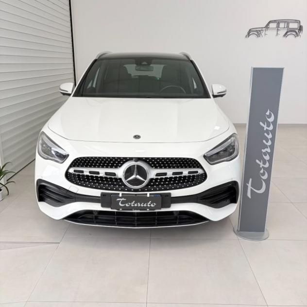 MERCEDES-BENZ GLA 220 d Automatic Premium rif. 24134110 - Foto 2