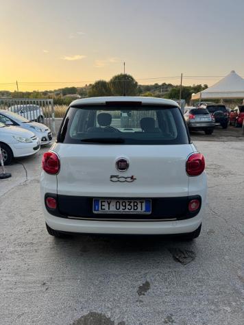 Fiat 500L 1.6 Multijet 105 CV - Foto 4