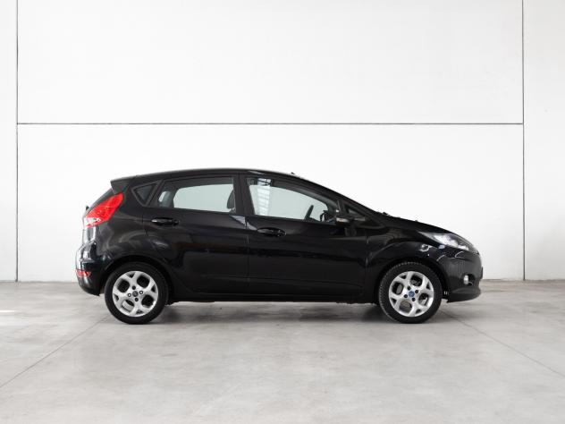 Ford Fiesta 1.2 82 CV 5 porte Titanium - Foto 3