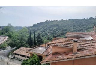 MENTANA BILOCALE CON BALCONE