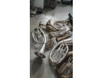 Strumenti musicali vintage e antichi a fiato per arredamento