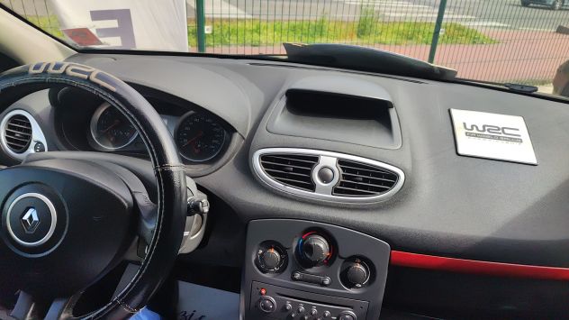 RENAULT CLIO 1.2 16V 75CV RIP CURL – EDIZIONE LIMITATA WRC - Foto 9