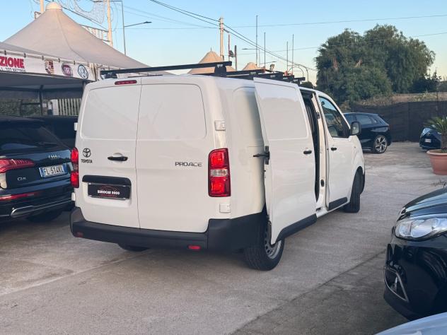 TOYOTA PROACE 3 POSTI IVA ESPOSTA - Foto 4