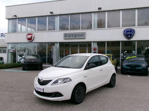 Lancia Ypsilon Ypsilon 1.0 FireFly 5 porte S&S Hybrid Gold Plus