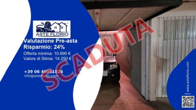 Immobile in asta di 15 m², box auto in vendita a Torino