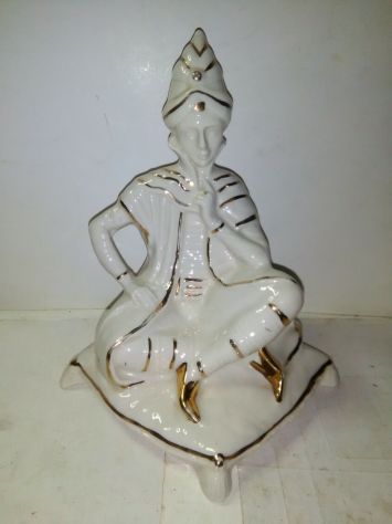 STATUINA IN CERAMICA FILETTATA ORO ZECCHINO AN 60