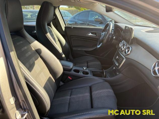 MERCEDES-BENZ GLA 200 d Automatic Premium rif. 24186583 - Foto 10