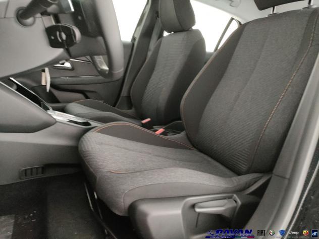 Peugeot 208 1.2T Hybrid 110cv e-DCS6 Style - Foto 9