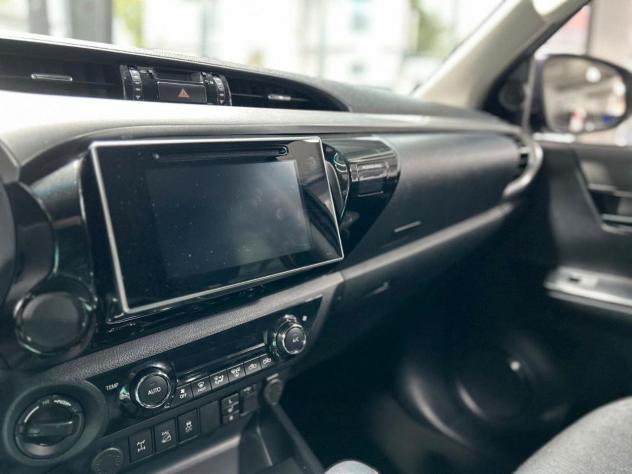 Toyota Hilux 2.4 D-4D 4WD DC COMFORT NAVI CAMERA AUT. - Foto 10