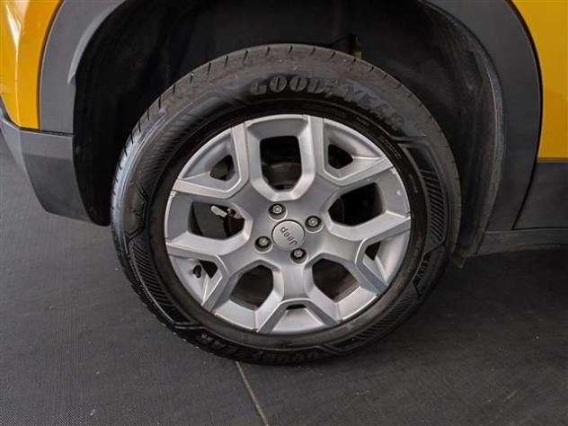 JEEP Avenger 1.2 Turbo 100cv Altitude FWD rif. 24083446 - Foto 5