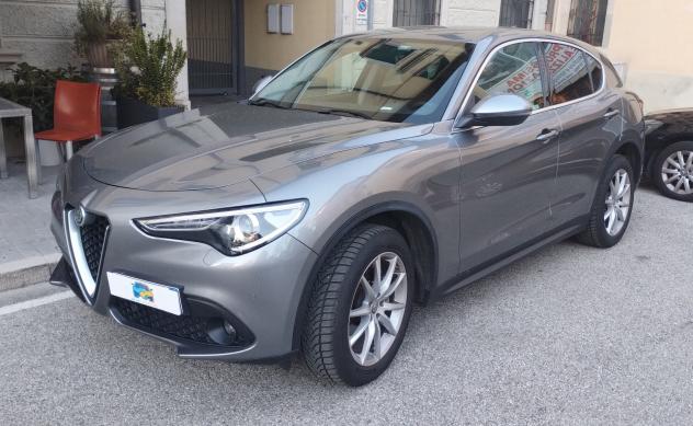 Alfa Romeo Stelvio 2.2 Turbodiesel 210 CV AT8 Q4 Executive - Foto 2