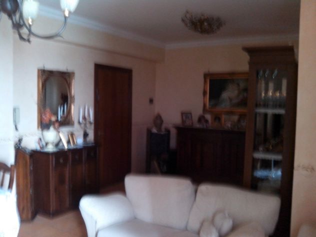 Appartamento+tettoia+cantina+garage - Foto 4