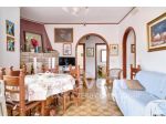 Villa di 150 m² con più di 5 locali in vendita a Leporano