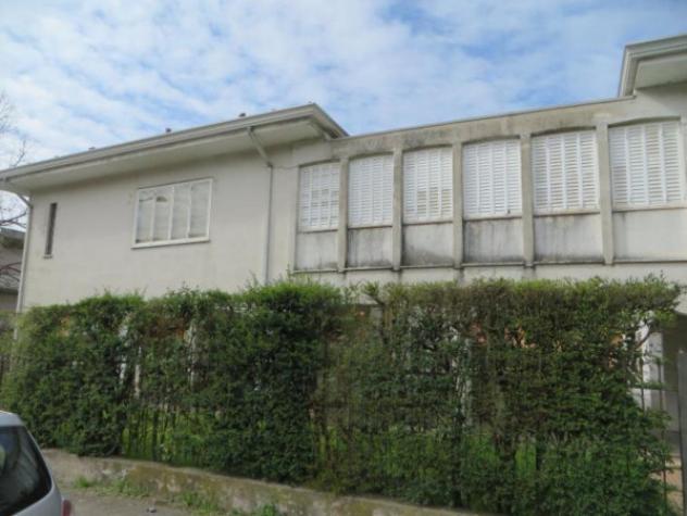 Immobile in asta di 442 m² con più di 5 locali in vendita a Rovigo - Foto 2