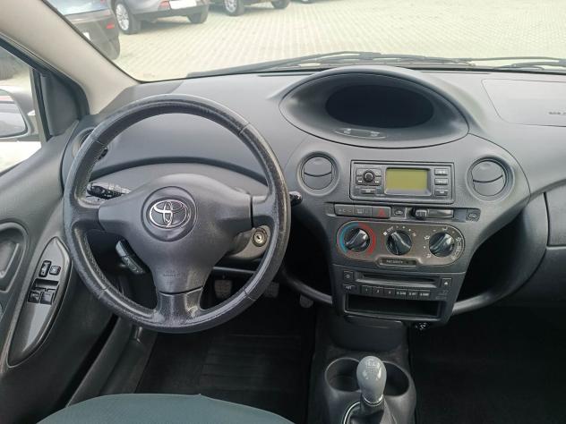 Toyota Yaris 1.0i 16V cat 5 porte Sol - Foto 9