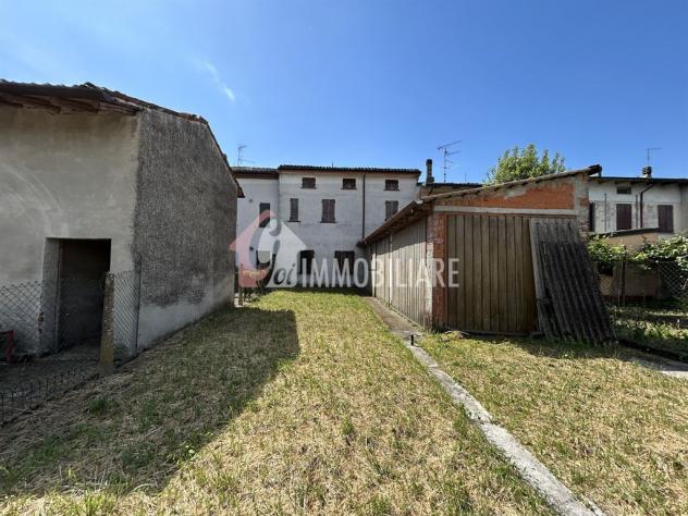 Versatilità e spazio nel cuore del paese - Foto 7