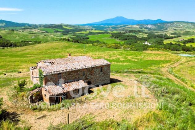Rustico / Casale di 700 m² con più di 5 locali in vendita a Pienza - Foto 2