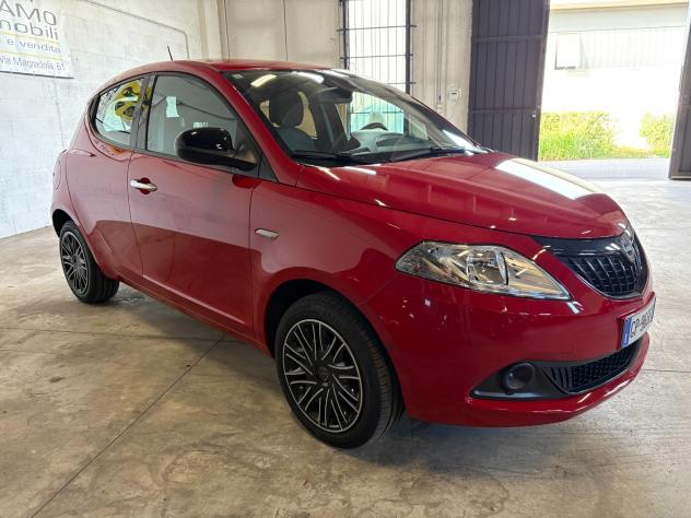 Lancia Ypsilon III 1.0 firefly HYBRID 5 Posti - Foto 7