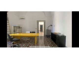 Postazione Studio / Scrivania in Hub Tecnico - Porta Napoli