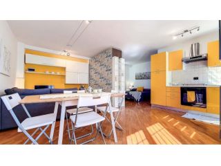 Apartment in Via Giuseppe Massarenti, Bologna for 45 m²