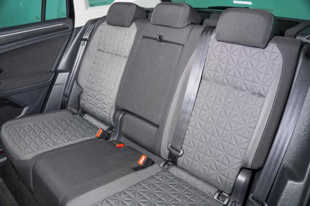 Volkswagen Tiguan 1.5 TSI ACT Life 130CV - Foto 10