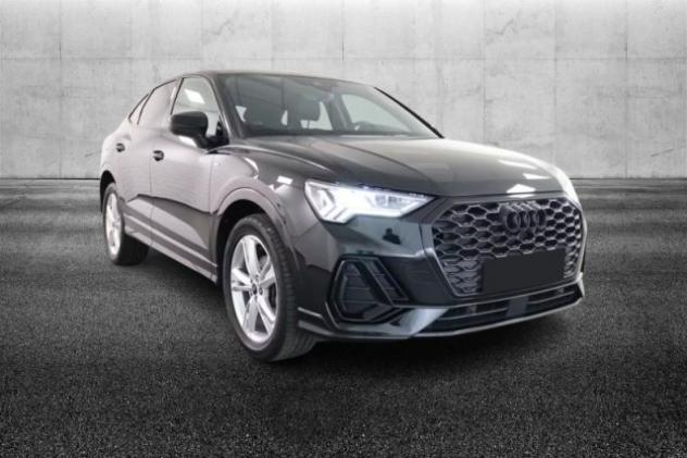 AUDI Q3 SPB 35 TDI S tronic S line edition rif. 24049740 - Foto 2
