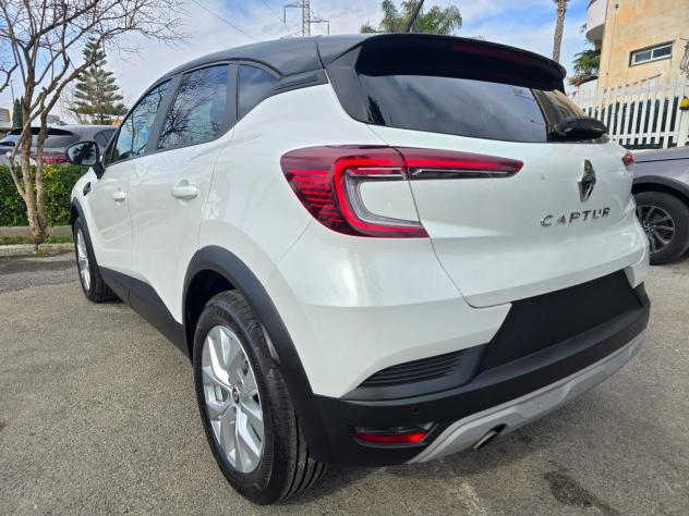 Renault Captur TCe 100CV GPL BICOLOR FULL - Foto 8