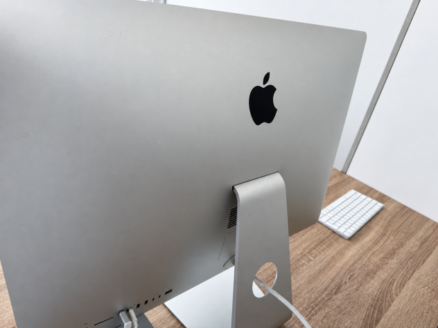 iMac 27 5K 2017 i5 16GB Radeon Pro 570 - Foto 4