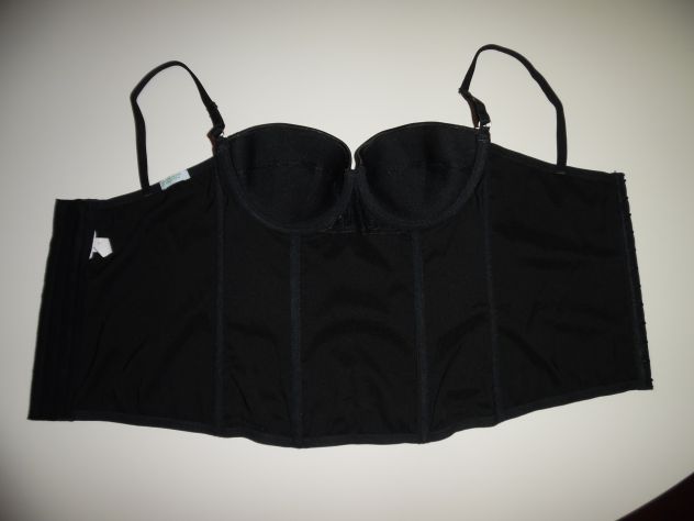 1 CORPETTO/CORSETTO/BUSTINO NUOVO,BELLISSIMO,MAI USATO,ORIGINALE MARCA BENETTON, - Foto 5