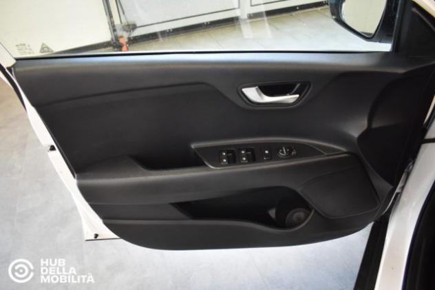 KIA Stonic 1.4 MPI 100 CV Style rif. 24010592 - Foto 7