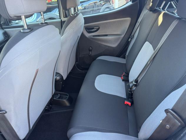 Lancia Ypsilon 1.2 69 CV 5 porte GPL Ecochic Gold - Foto 9