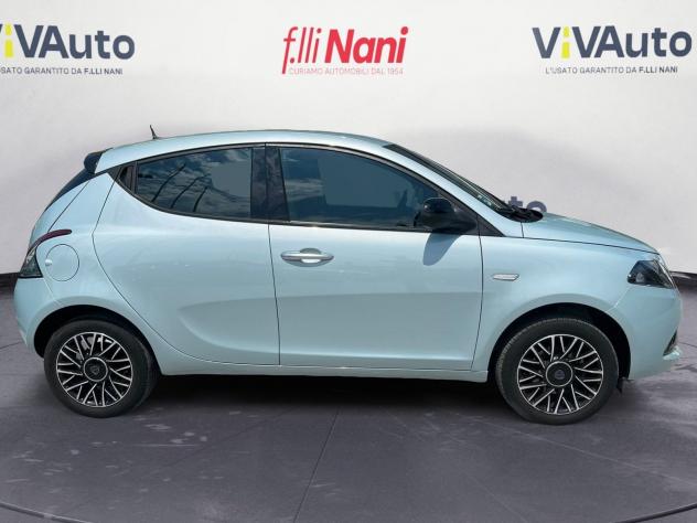 Lancia Ypsilon 1.0 FireFly 70cv Hybrid Gold Plus - Foto 8