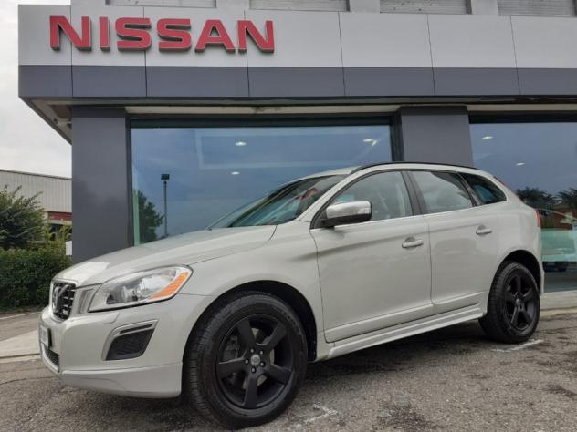 Volvo XC60 D5 AWD Geartronic R-design KM CERTIFIC-GARANZIA
