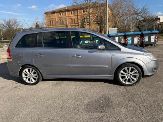 OPEL Zafira BENZINA/GPL 1.8 16V VVT Cosmo BENZINA/GPL rif. 23375204 - Foto 2