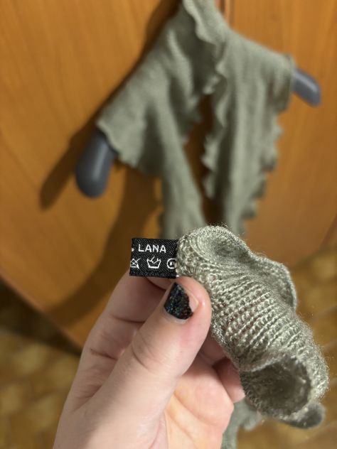 SCIARPA COME NUOVA,VINTAGE,DA DONNA,IN LANA,GRIGIO CHIARO,INTROVABILE UGUALE - Foto 8