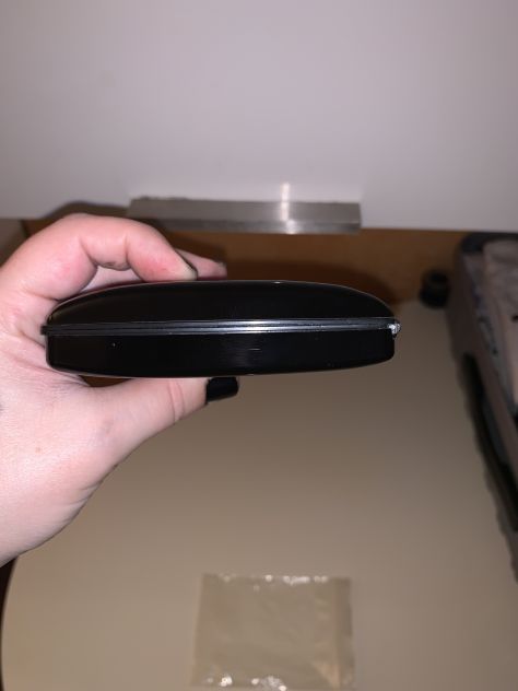UN PORTA TESSERE/CARTE DI CREDITO E BANCONOTE NUOVO IN PLASTICA RIGIDA E METALLO - Foto 6
