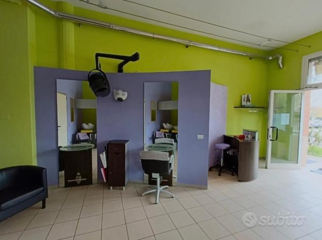 1 Vetrina in affitto a Padova - Foto 2
