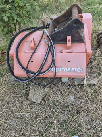 TRINCEA AGRIMASTER UT80 - Foto 3