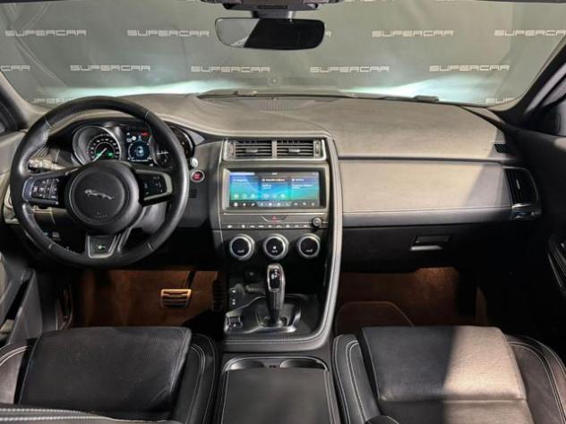 JAGUAR E-Pace 2.0D 150 CV AWD aut. R-Dynamic rif. 24008633 - Foto 10