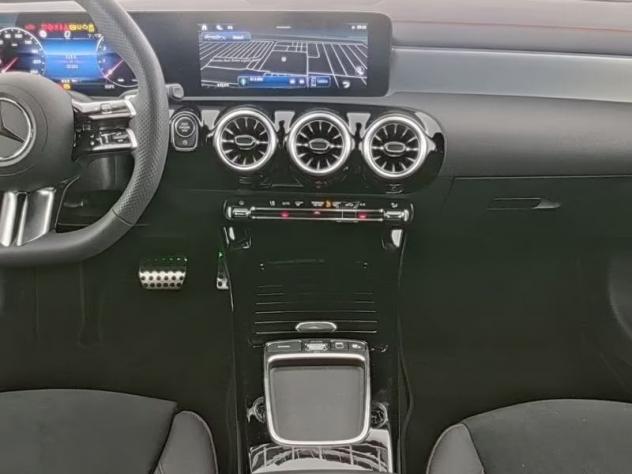 Mercedes-Benz CLA CLA 200 AMG Line Premium Plus NIGHT PACK MBUX LED CAMERA - Foto 6