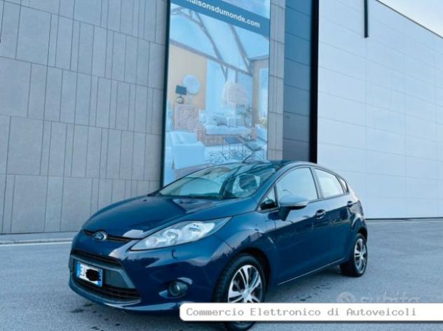 Ford Fiesta 1.2 benzina manuale clima x neopatenta