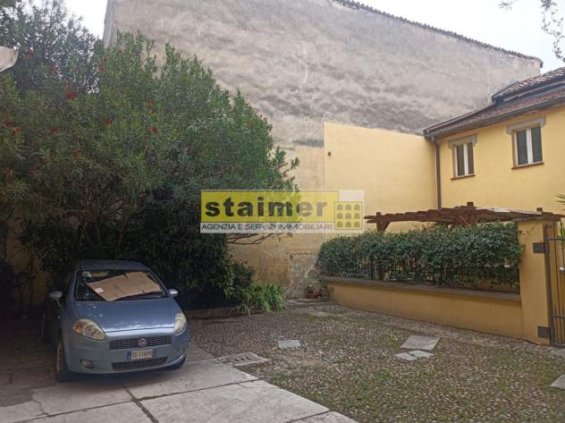 Bilocale in centro storico comodo per il tribunale della città. - Foto 2