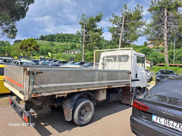 Nissan L-35 ribaltabile trilaterale patente b - Foto 4