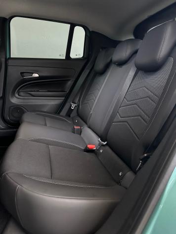 Jeep Avenger 1.2 turbo Summit fwd 100cv - Foto 10
