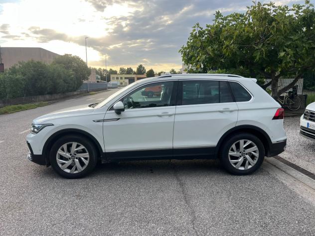 Volkswagen Tiguan 2.0 TDI 150 CV DSG Elegance RESTYLING - Foto 8
