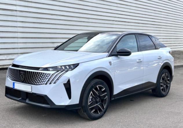 Peugeot 3008 Hybrid 145 e-DCS6 GT in PROMO - Foto 3