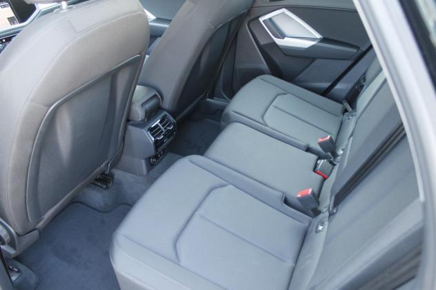 Audi Q3 SPB 35 TDI Business Plus - Foto 10
