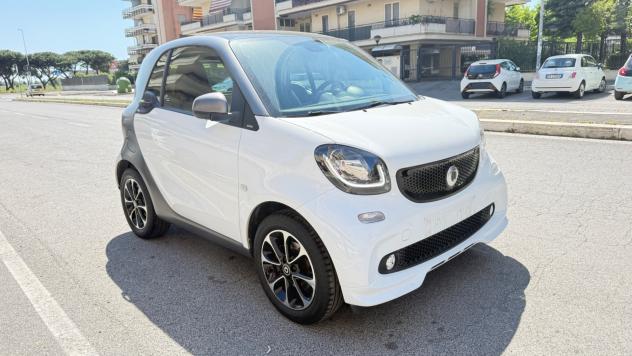 Smart ForTwo 90 0.9 Turbo twinamic Passion LED NAVI CERCHI 15 BLUETOOTH PDC - Foto 2